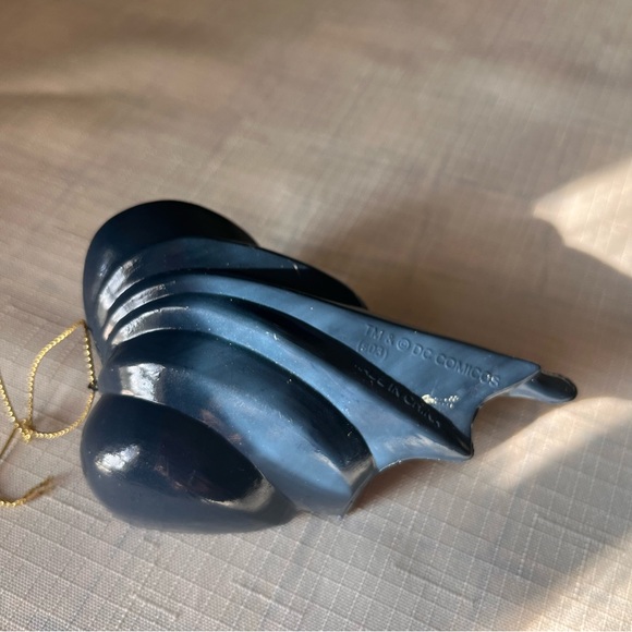 Batman Tree Ornament DC Comics. - Picture 5 of 9